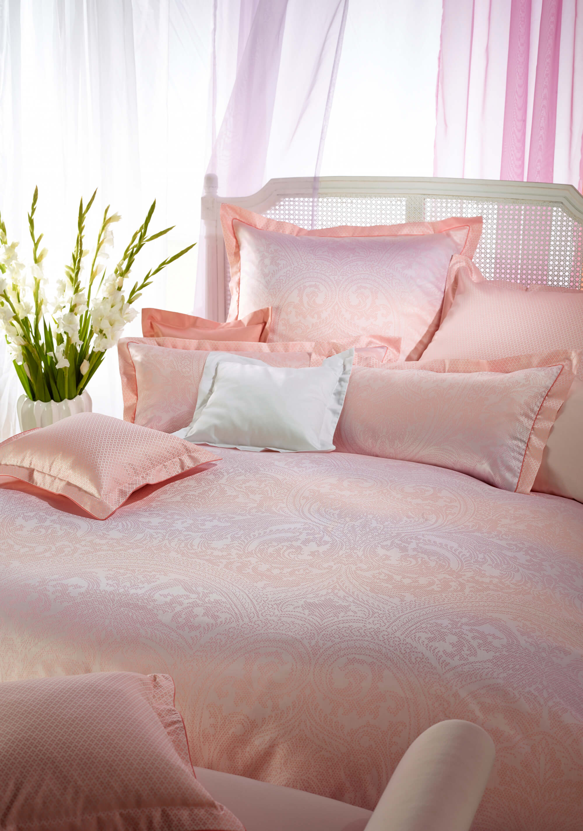 Жаккардовое постельное Aurora Orange Pink
