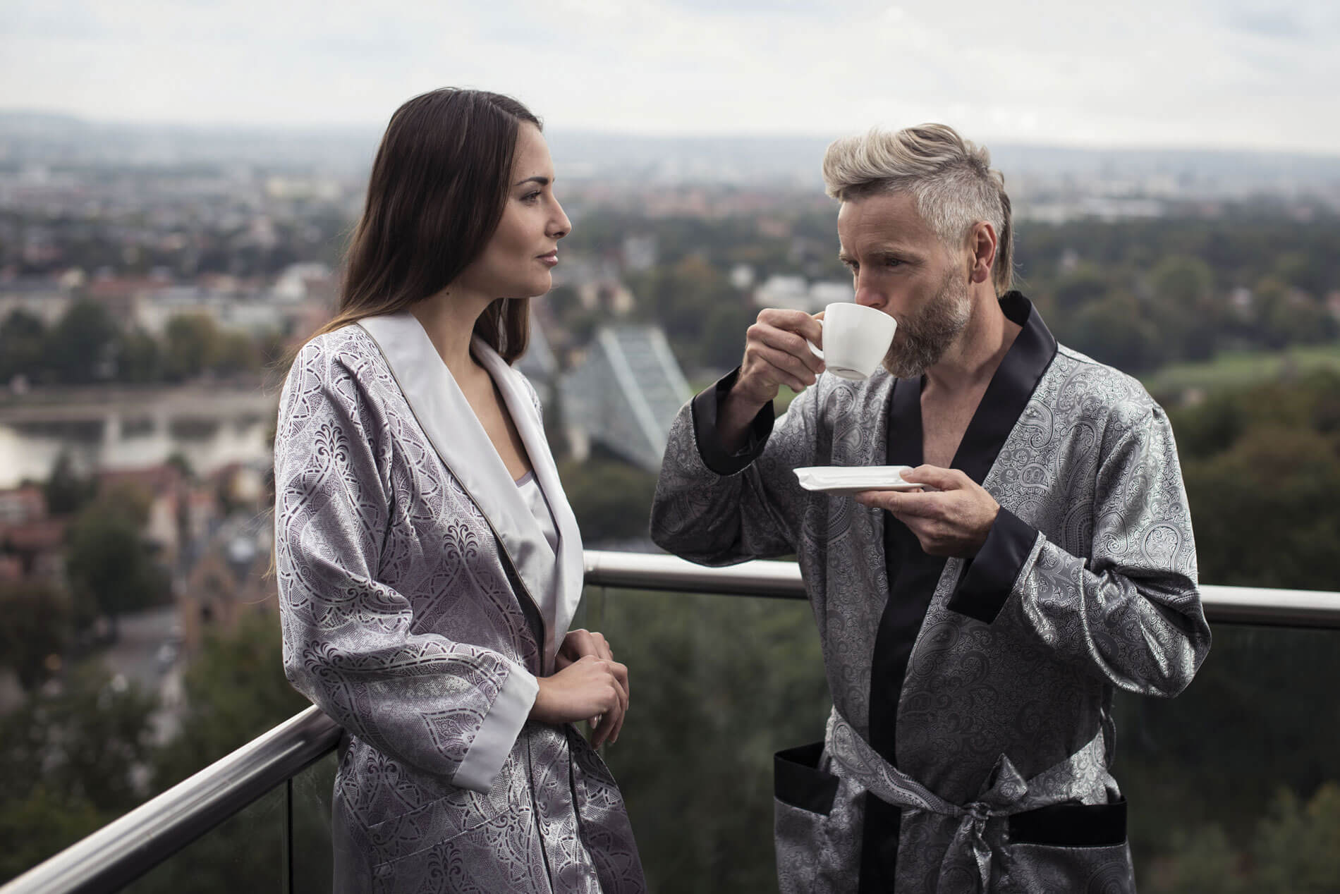 Мужской халат Robe Male Silk | Цвет: helios_black | Размер: 52